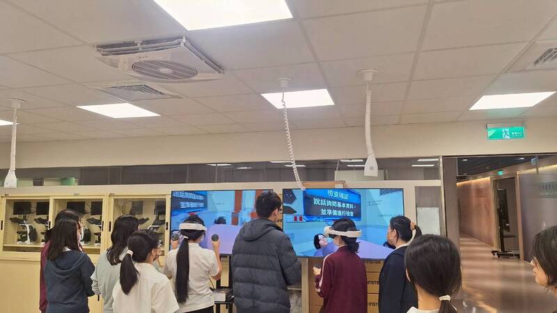 115.03.09嘉義女中來校參訪｜護理體驗日圖片