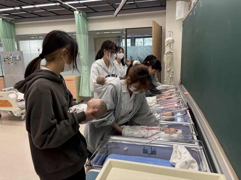 115.03.09嘉義女中來校參訪｜護理體驗日圖片