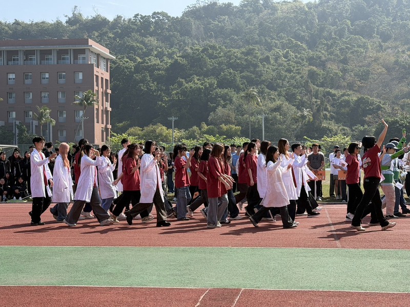 115.03.11全校運動會創意進場秀_醫學院/護理學系第一名圖片