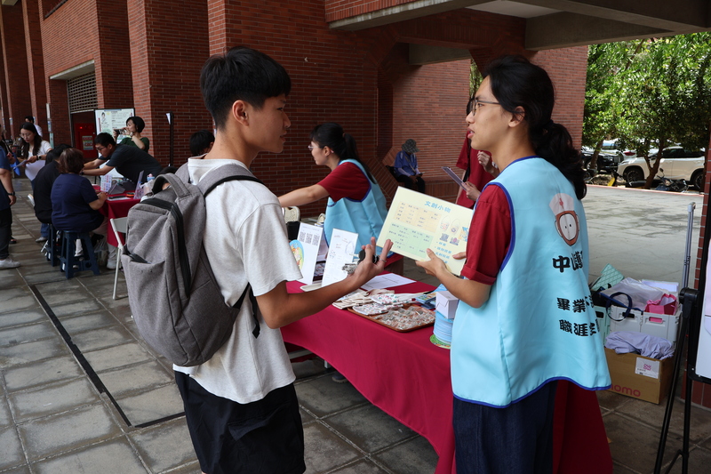 The inaugural Nursing Week (May 19–21, 2026) concluded successfully, showcasing nursing professionalism and a humanistic touch.Image