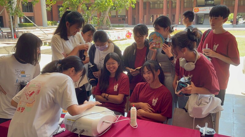 The inaugural Nursing Week (May 19–21, 2026) concluded successfully, showcasing nursing professionalism and a humanistic touch.Image