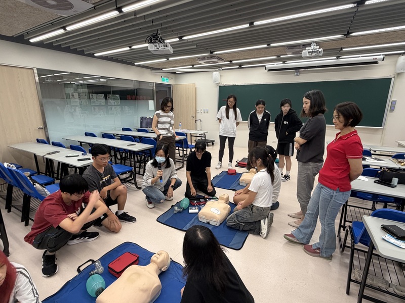 115.06.12及06.15 BLS 基本救命術急救訓練圖片