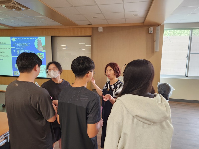 Department Outreach at Hsing-Xing High School on May 13, 2025Image