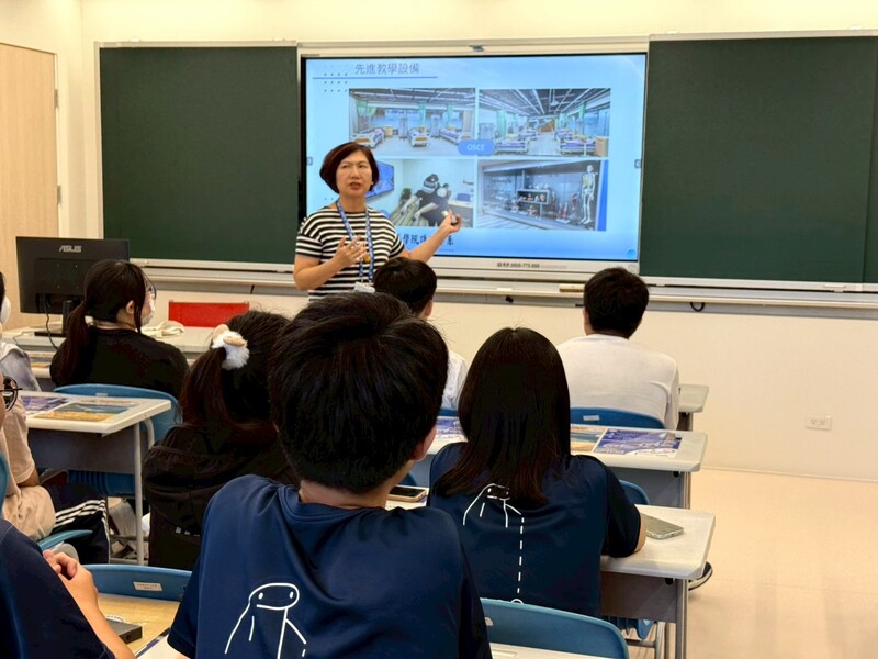 114.09.15台南南寧高中學生來訪_學系宣導圖片