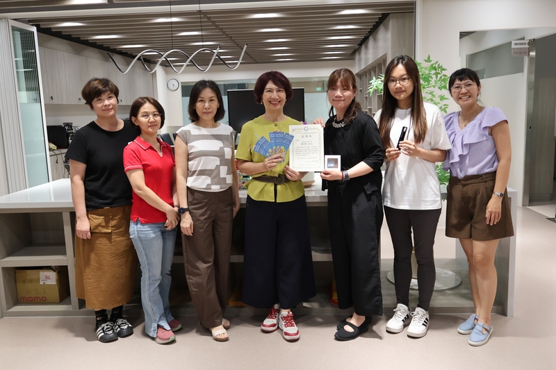 115.06.15美國凱斯西儲大學蕭照彬副教授交流討論圖片